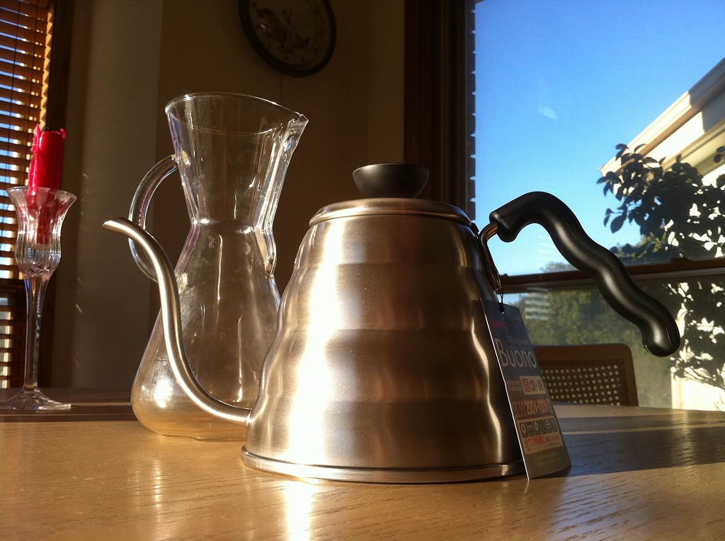 Hario V60 Buono Stovetop Gooseneck Kettle